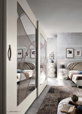 Luxury Wardrobe with Sliding Doors Bedroom Wardrobe Cabinets Wood Modern