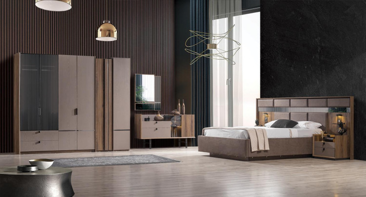 Exquisite Bedroom Set Bed 2 Bedside tables Dressing table Wardrobe new