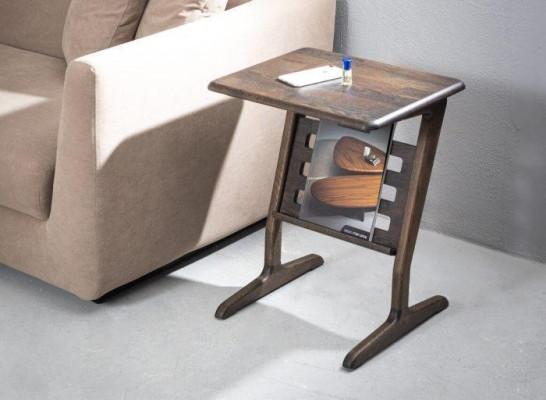 Modern accent: Side table in a timeless look for your living ambience