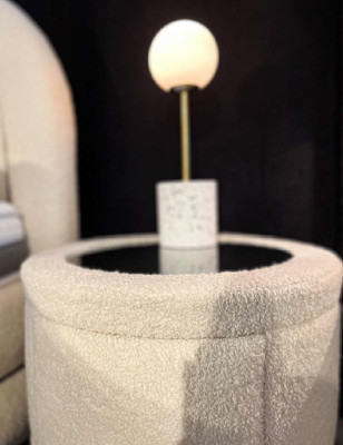 Bedroom Set White Bed Elegant 2x Bedside tables Luxury Stool Modern.