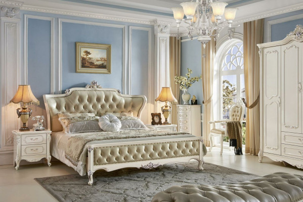 Luxury Royal Beds Double bed Hotel Chesterfield Leather Bed Solid wood