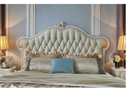 Luxury Bed Upholstered bed Chesterfield Designer Leather Bed Bedroom Solid wood