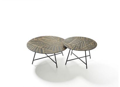 Luxurious coffee table set in Italian design and contemporary style