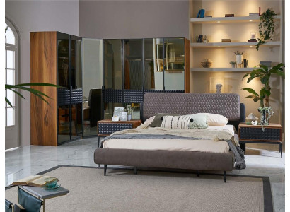 Luxury Bedroom Double bed Brown Wood Bed Frame Set 4-piece design