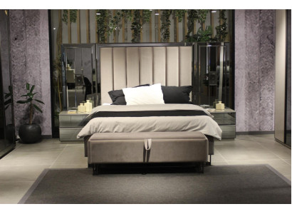 Luxury Bedroom Set Bed + 2x Bedside tables Complete's Room Furniture new