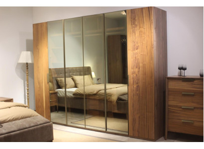Bedroom Design Furniture Wardrobe Luxury Wood Brown Cabinets new