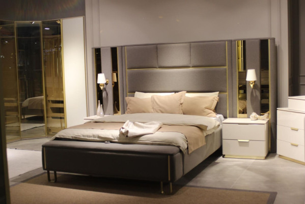 Luxury Bedroom Set Bed + 2x Bedside tables + Stool Design Furniture 4 pcs. new