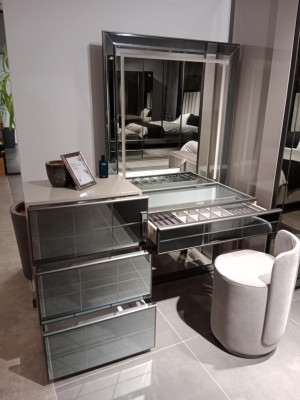 Modern luxury dressing table with elegant stool 2 pieces. Console Table Gray Immediately