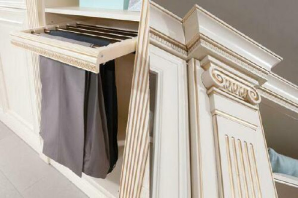 Element Model V1D-07 for Walk-in Wardrobe Wardrobe Italian Furniture