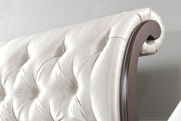 Chesterfield Bed Beds Double bed Marriage bed Italian Furniture Wood Textile Leather