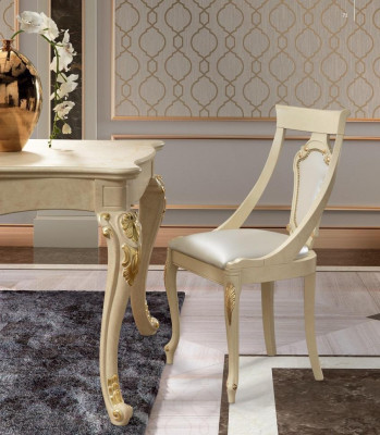 Dining room chair Chair Dining room Chairs Wood Design Style Baroque Beige Leaning Seat