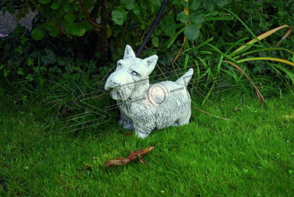 Garden Decoration Dog Patio Stone Figures Decorative White Statue Figure
