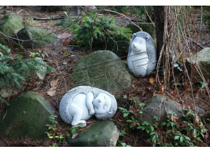Garden Decoration Hedgehog Patio Stone Caricature Figures Decorative Statue
