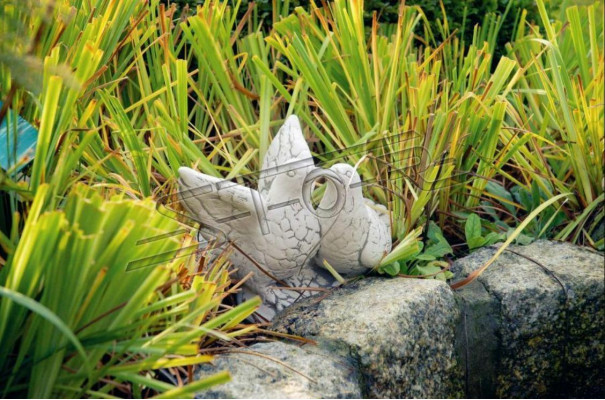 Garden Decoration Pigeons Patio Stone Figures Figure Statue Sculpture