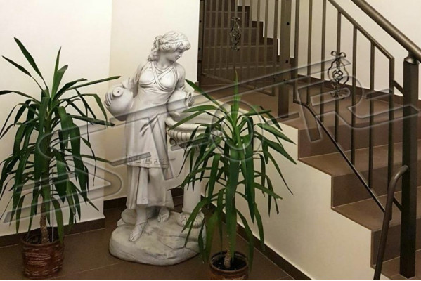 Bucket Sculpture Design Figure Statue Garden Figures Statues Sculptures S101077