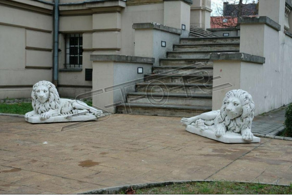 Lion Lying Statue Figure Garden Patio Decoration White Natural Sculpture
