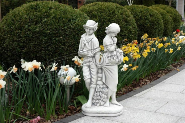 Pair of 43cm Sculpture Design Figure Statue Garden Figures Statues