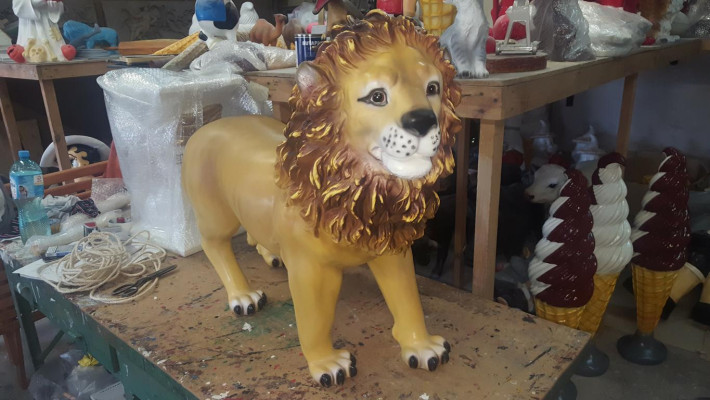 Lion Decorative Statue Sculpture Abstract Lion Figures Real Handcraft Statues Garden