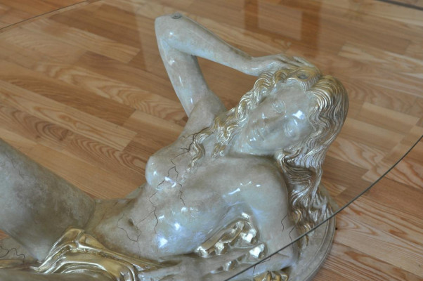 Erotic glass table sculpture figure coffee table table sofa order tables statue