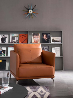 Armchair Leather Design Upholstery Decorative Lounge Chair Seat Luxury Room Waiting new