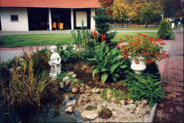 Fontainen Figure Statue Antique Figures Statues Sculpture Sculptures Garden