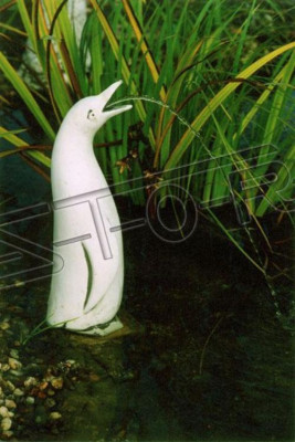 Garden decorative penguin statue sculpture figures sculptures designer figure