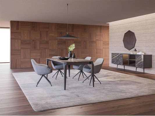 Luxury Dining room Complete Dining table 4x Chairs Furnishings Sideboard with Mirror