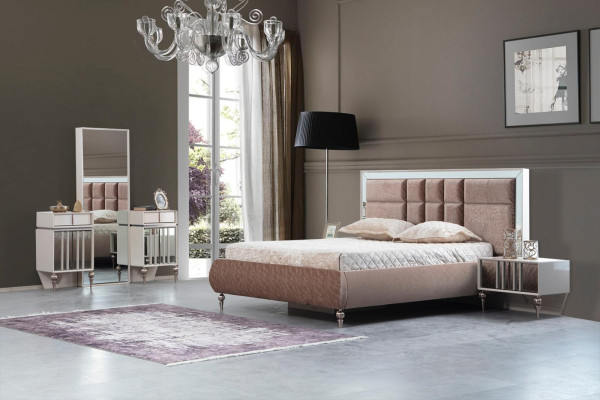 exclusive s Luxurious bedroom set with elegant brown chest of drawers
