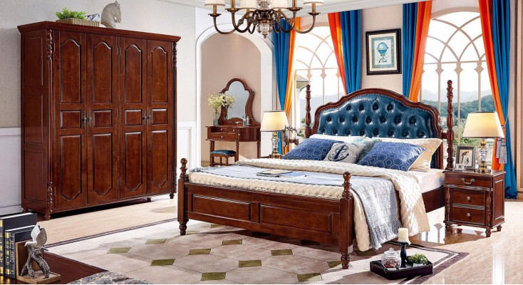 Bedroom Set 4 pcs Classic Bed +2x Bedside tables Wardrobe