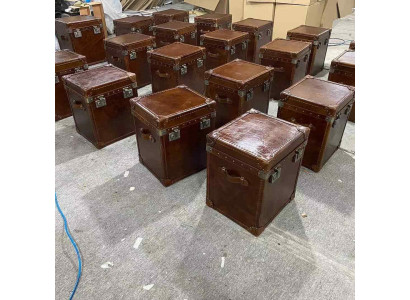 Side table Vintage Leather Cube Chest Coffee table Sofa Living room Table Suitcase