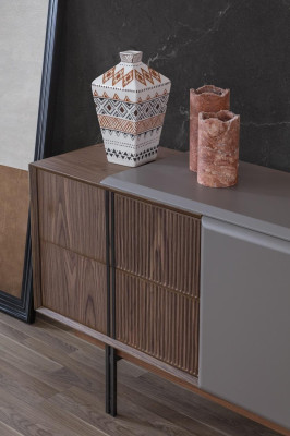 Exclusive Dining room Set Consists of 2 pieces. Sideboard and Mirror novelty