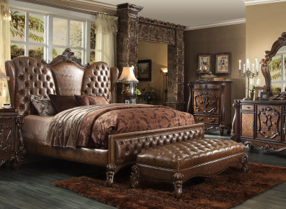 Bed Bedside table 3 pieces. Bedroom Set Chesrterfield Luxury Bedroom