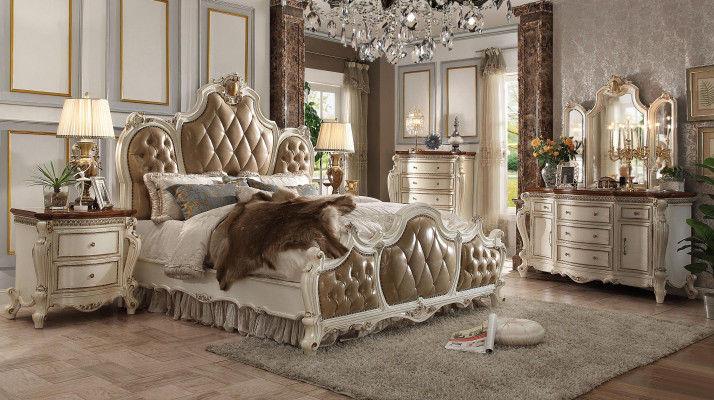 Bedroom Set Bedside tables Bed 5 pieces. Rococo Baroque Antique Style Wood Bed