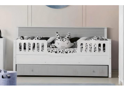 Stylish Childrens bed: Comfort for little dreamers Luxurious Gray Colour