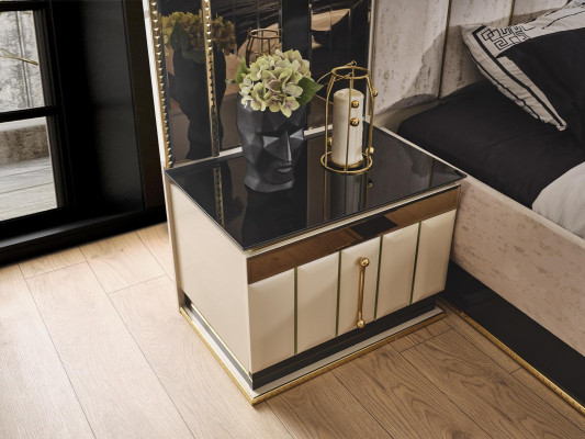 Luxury Bedroom Set 4 pcs Bed 2x Bedside table Dressing table new