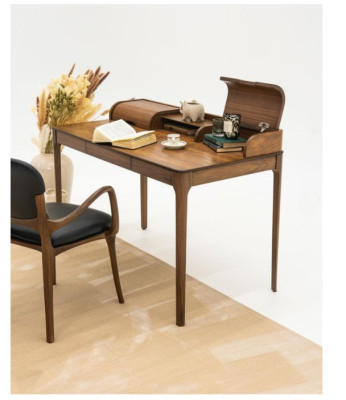 Modern Office desk Brown Designer Desk Office furniture Designer Table