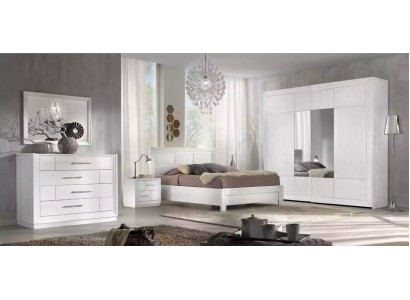 Luxury Complete's Bedroom Set Bed 2x Bedside tables Wardrobe
