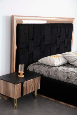 Stylish bedroom set in beige and brown with luxurious bed + 2 bedside tables and dressing table