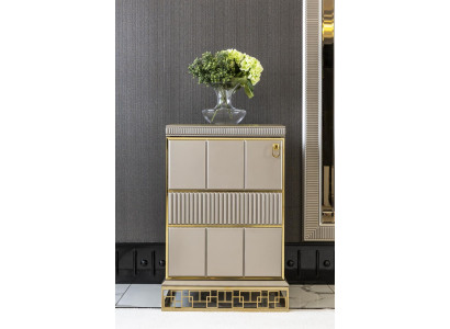 Chest of drawers Beige Luxury Wardrobe Elegant Chests of drawers Style Modern Furniture Beautiful new