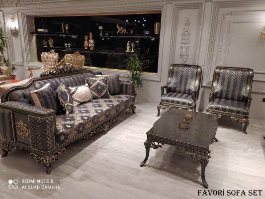 Comfortable sofa set 3+1+1 sofa with coffee table 4 pieces. Set Group Upholstery