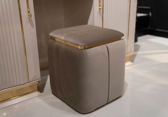 Bedroom Set Dressing table with Mirror Stool Design Luxury new 2-piece