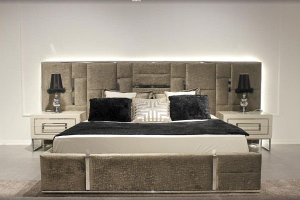 Luxury bedroom furniture complete furniture 3 pieces double bed 2x bedside tables