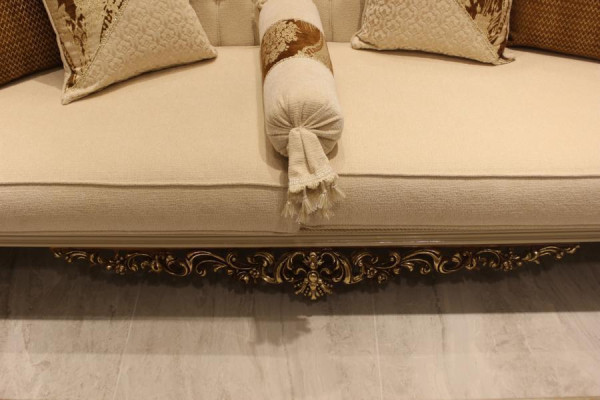 Elegant living room furniture set luxurious sofa comfortable armchair set with 2