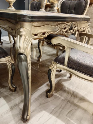 Designer Dining room Furniture Dining table from Wood Table Gold Space for 6 People
