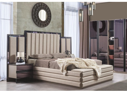 Stylish Bedroom Set Bed and 2x Bedside tables new luxury wooden furniture