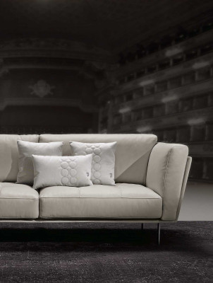 Luxury Sofa 3 Seater Couches Sofas Upholstered Couch Fabric Modern Beige Three Seater