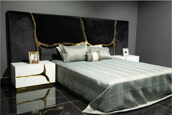 Bedroom Suite Double bed Luxury Bed Bedside tables Modern Black