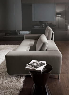 Leather Three Seater Luxury Sofa 3 Seat Sofas Seat Design Couch Furniture Gray Prianera