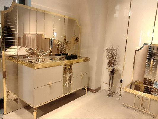 Luxury Sideboard High Gloss Golden Furniture Chest of drawers Wood Chests of drawers Mirror