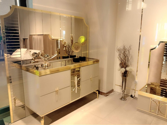 Luxury Sideboard High Gloss Golden Furniture Chest of drawers Wood Chests of drawers Mirror